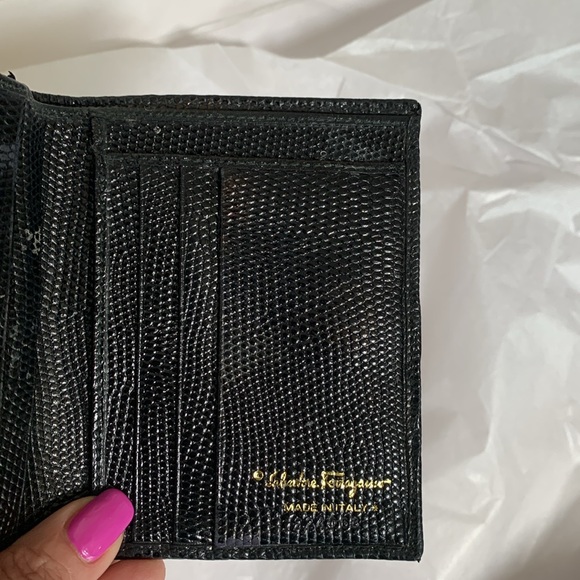 Salvatore Ferragamo Black Textured Leather Wallet - Picture 3 of 6